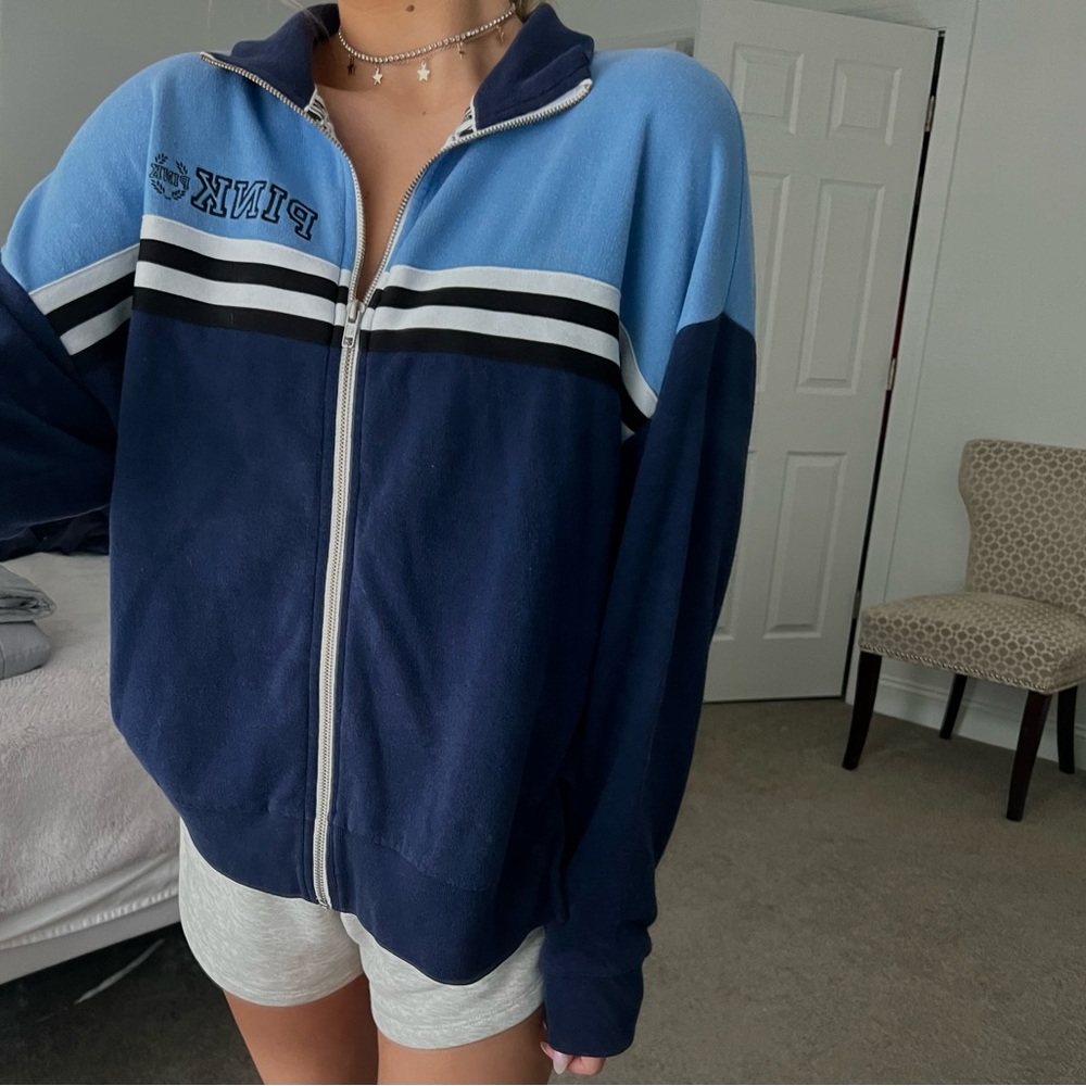 BLUE VS PINK ZIP-UP